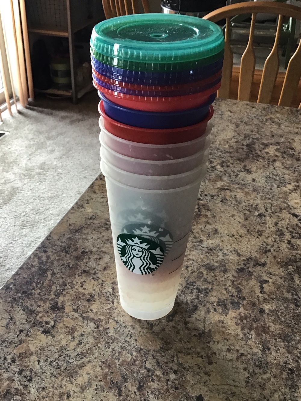 Set of 7 Starbucks Reusable Cold Cups Some color changing!W/lids!***